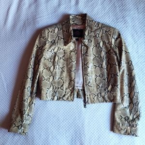 100% Lambskin Leather Crop Jacket - Oscar Leopold